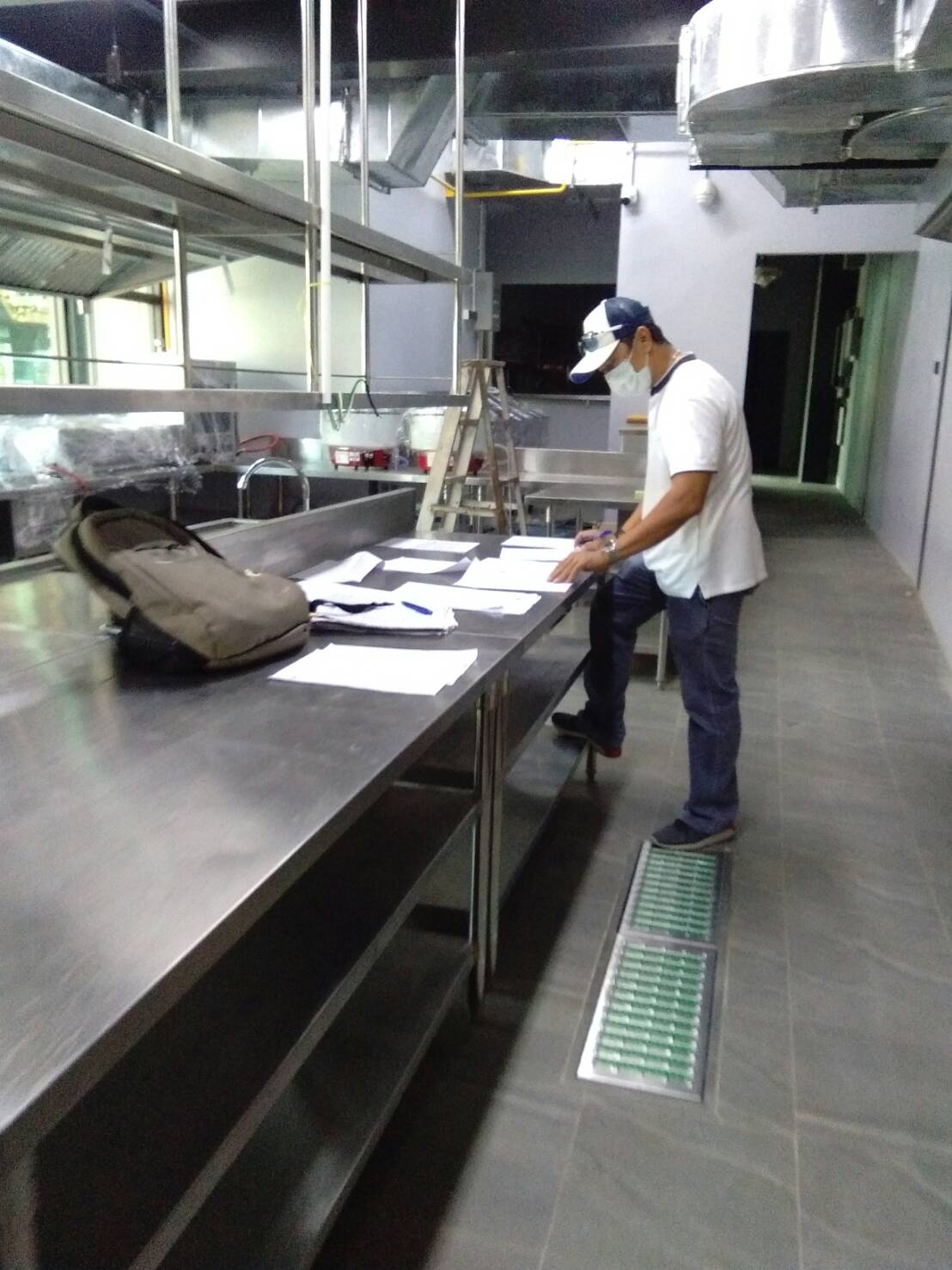 22 - https://trueconstruction.com | รับออกแบบและติดตั้งงานสแตนเลสทุกประเภท หรือ มีแบบอยู่แล้วส่งมาให้เรา รับ ดูหน้างาน ประเมินราคาฟรี ทั่วประเทศ