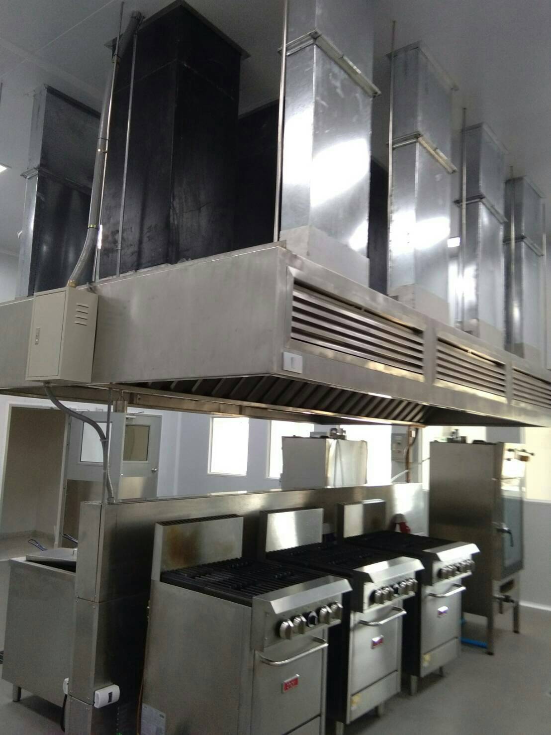 34 - https://trueconstruction.com | รับออกแบบและติดตั้งงานสแตนเลสทุกประเภท หรือ มีแบบอยู่แล้วส่งมาให้เรา รับ ดูหน้างาน ประเมินราคาฟรี ทั่วประเทศ